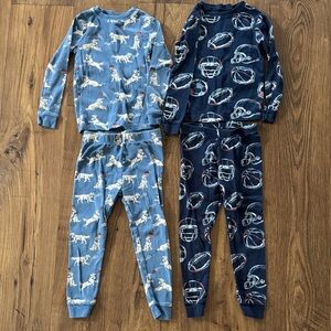 Bundle of 2 toddler boys long sleeve pajamas, size 4T